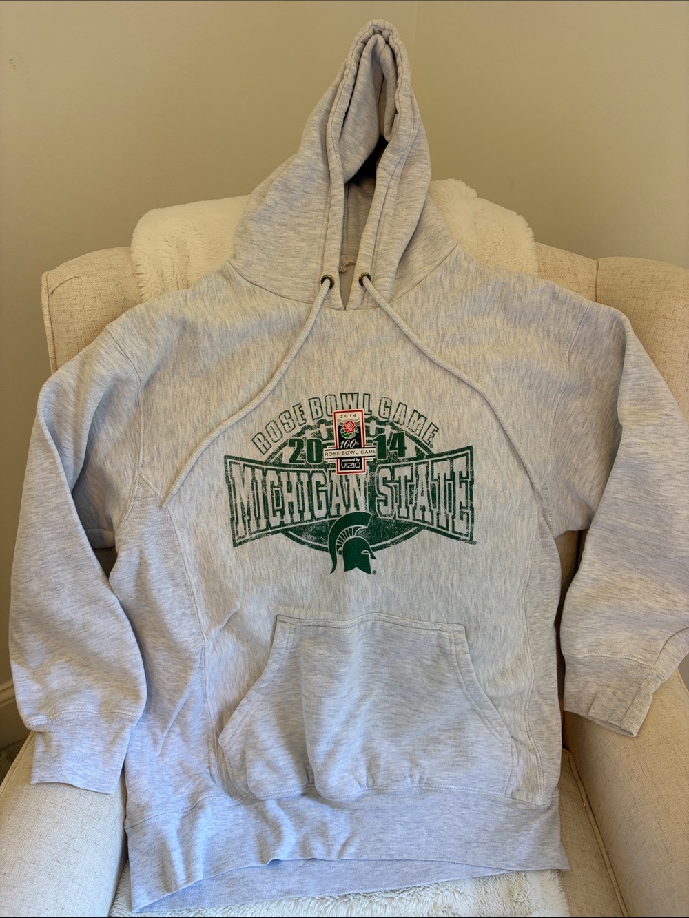 Rose bowl 2015 MSU played - Heather Gray Drawstring Hoodie + SOCKS